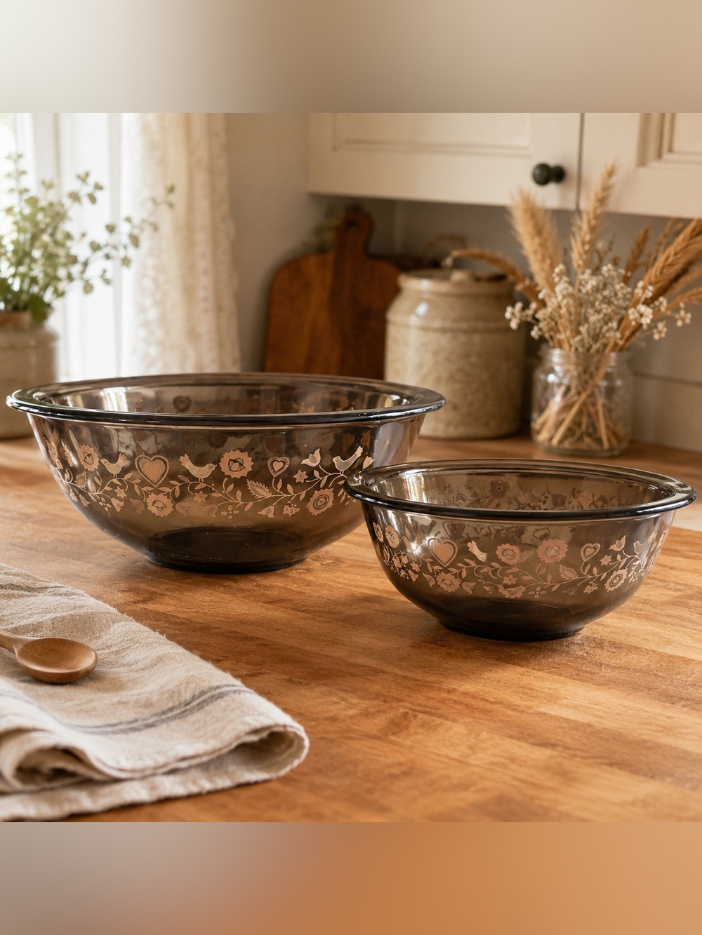 Pair Vintage Pyrex Festive Harvest Amber Brown Nesting Mixing Bowls 323 325